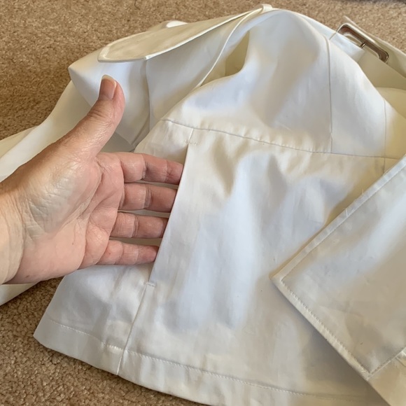 STUNNING White Spiegel Trench Coat Jacket with Belt Size 16P NWOT - Picture 7 of 8